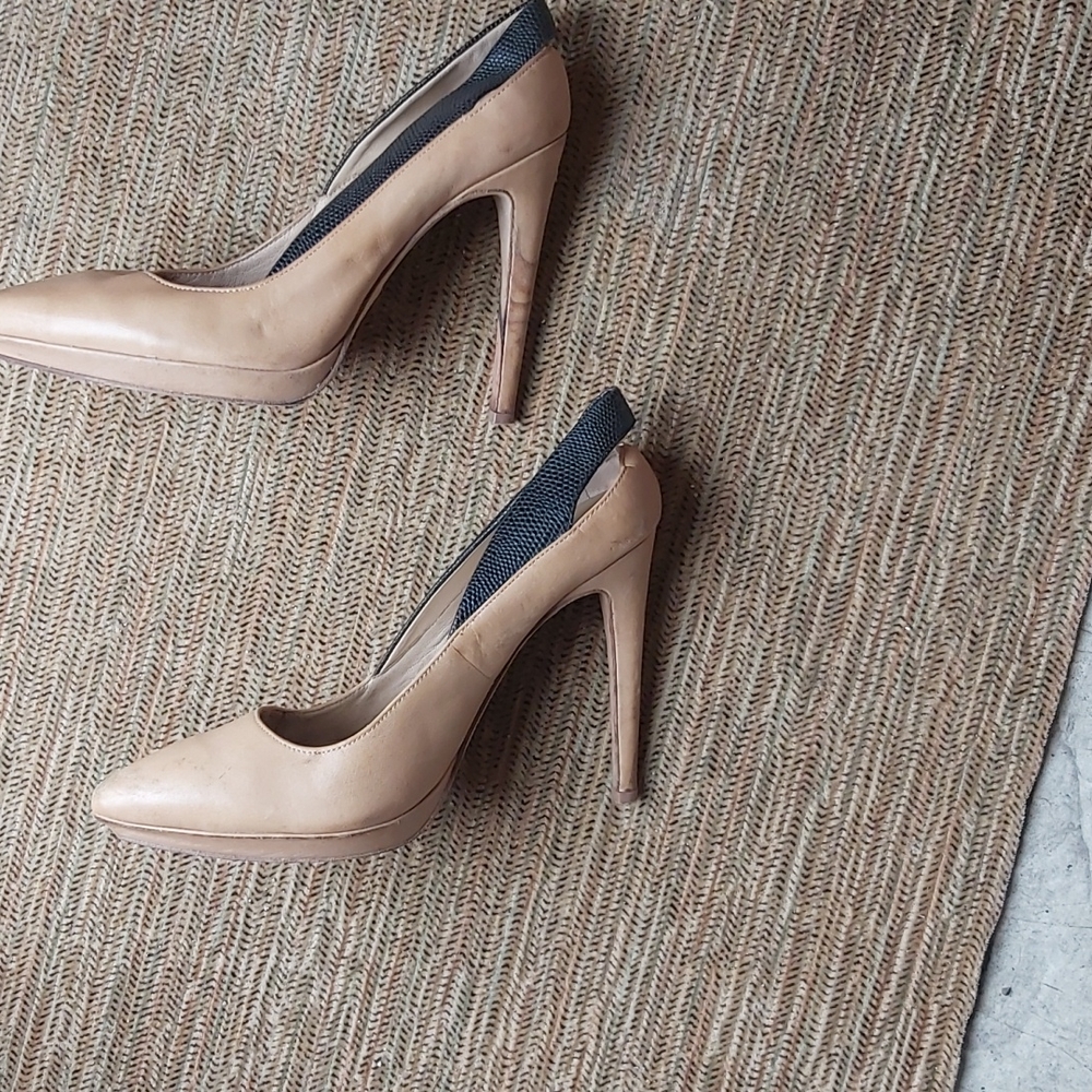 Shoes - Picture 3 of 5